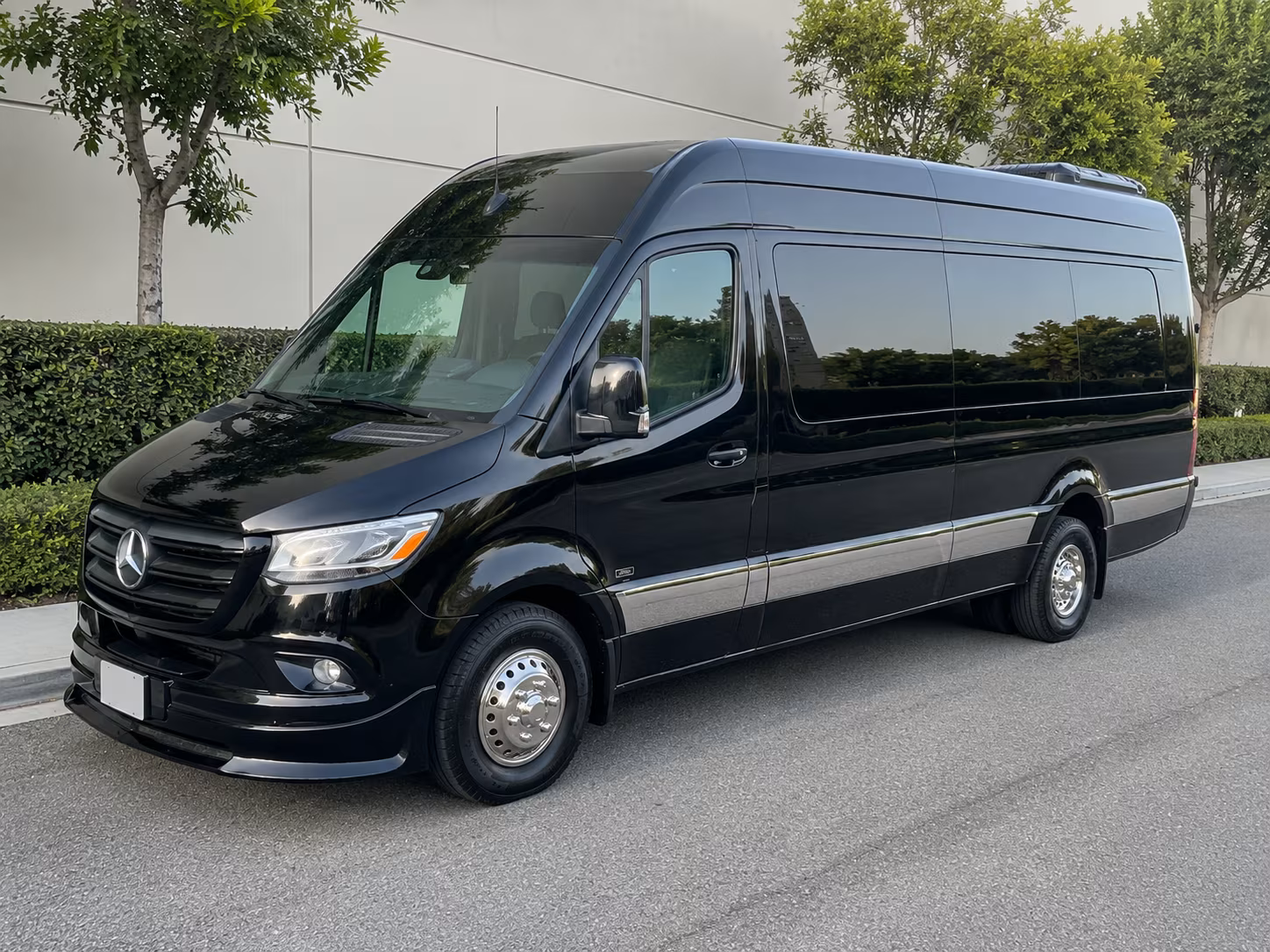 Brooklyn Airport Shuttles & Transportation