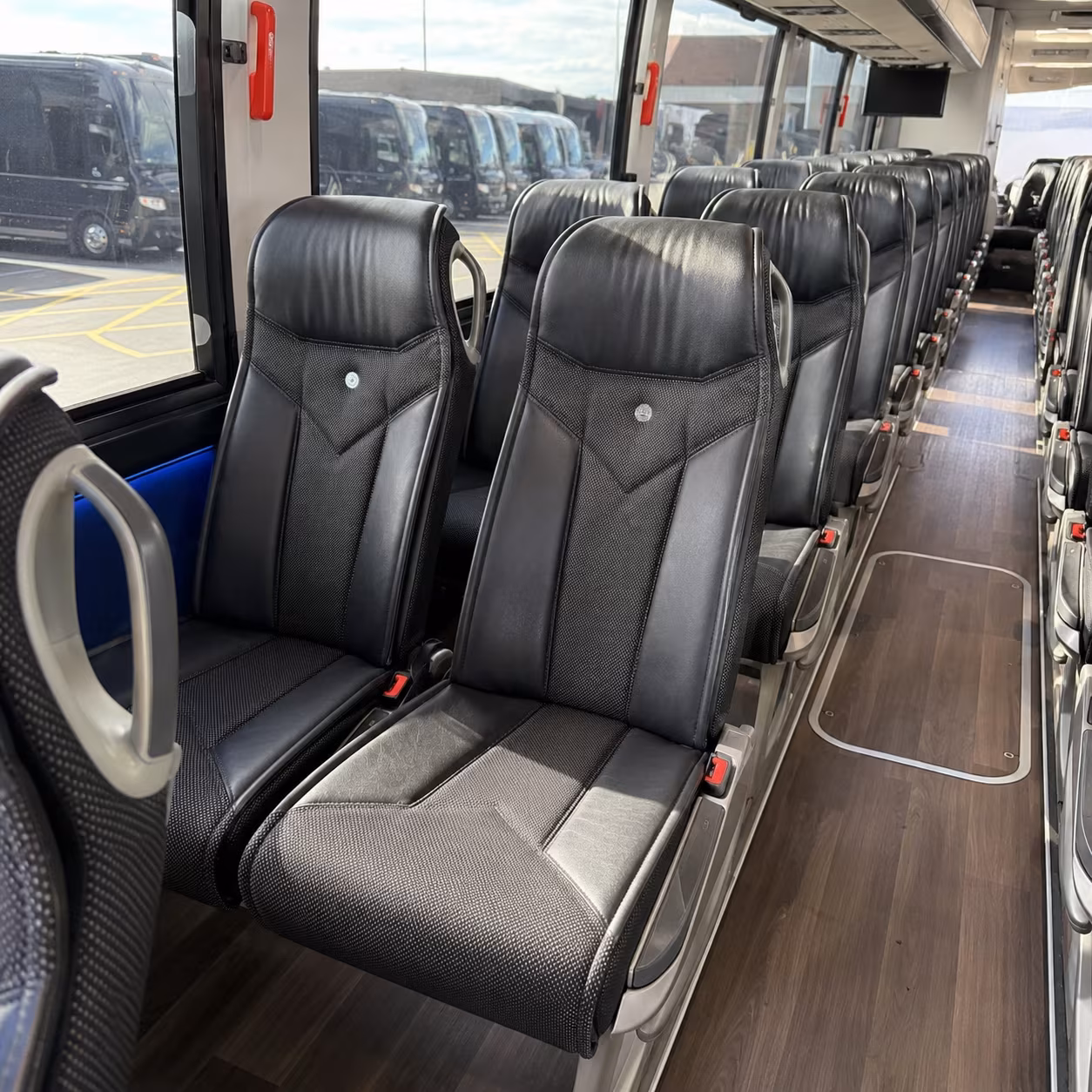 New York Airport Shuttle & Transportation party bus exterior