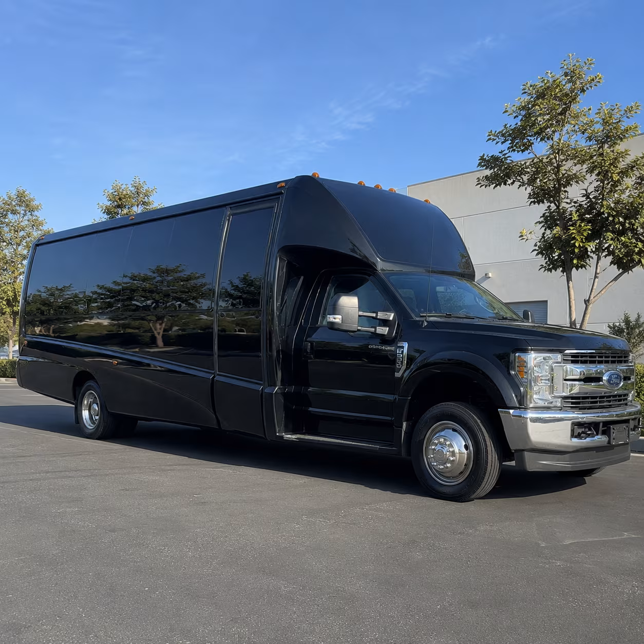 The Bronx Winery Tour & Pub Crawl Transportation